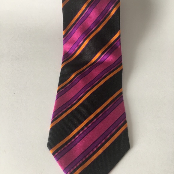 ETRO Milano Italy Striking Striped 100% Silk Tie - Picture 7 of 8